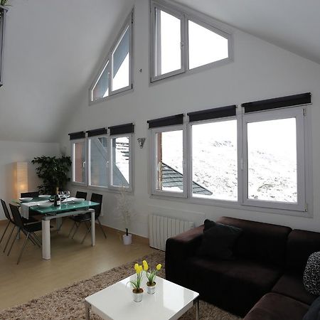 Miramar Ski a pie de pista - ÁTICO DUPLEX , 4 habitaciones Serra Nevada Exterior foto